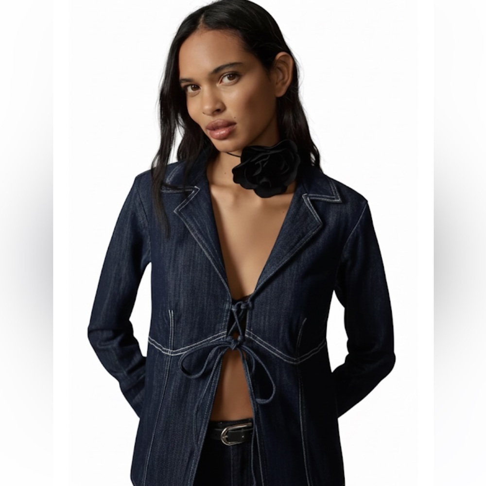 Pilcro (Anthropologie) Tie-Front Dark Blue Denim Tunic Blouse Medium Like New! - Picture 3 of 9